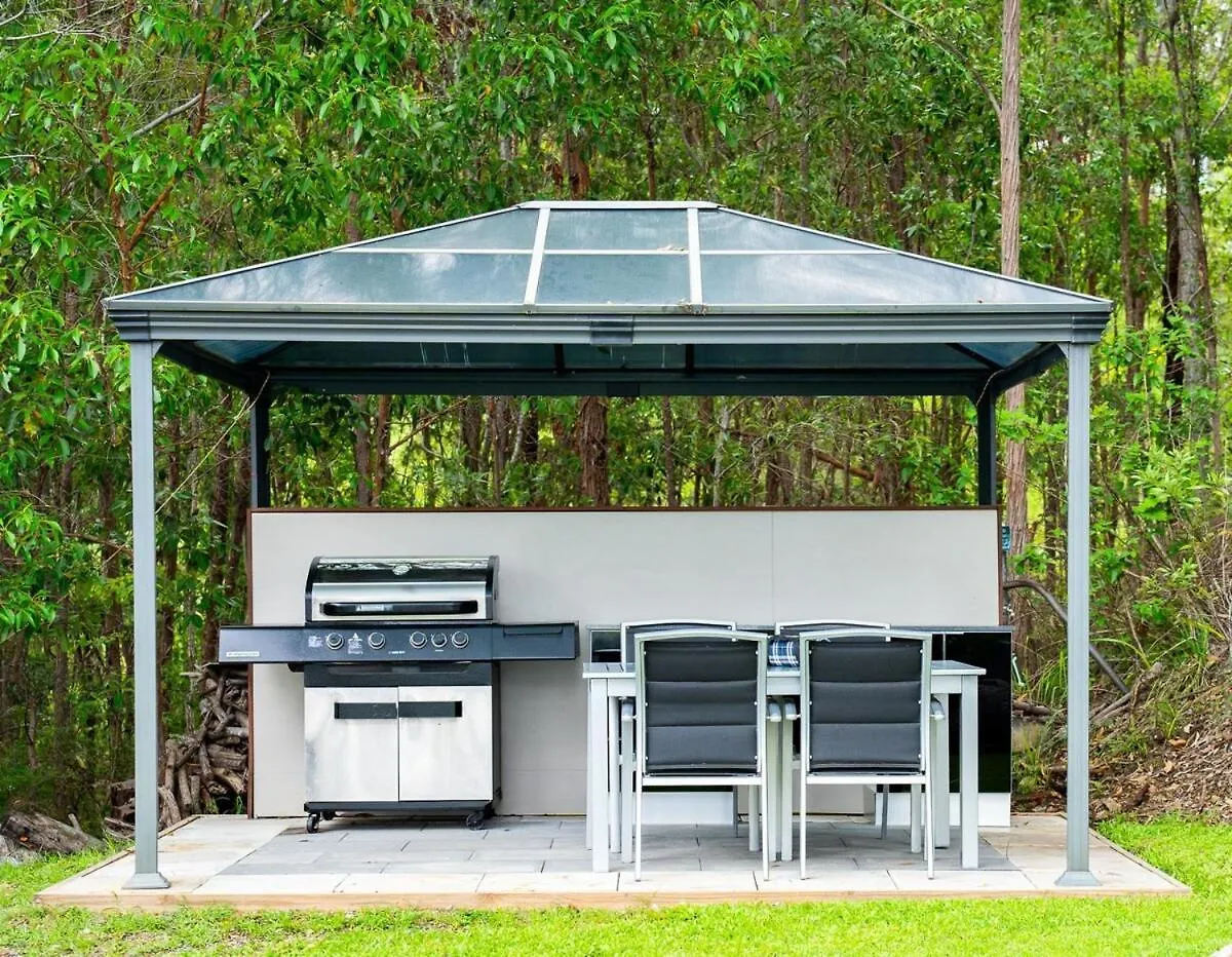 Personal Sauna & Ice-Bath At Kookaburra Cabin Mudgeeraba 0*,  Australia